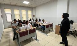 YKS Maratonunda Gençlerimizin Yanındayız