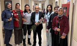 Sungurlu Öğrenci Yurdu Çiçeklerle Karşıladı