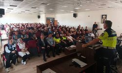 Çorum’da Okul Servis Şoförleri Ve Rehber Personele Trafik Eğitimi Verildi