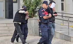 Yol kenarına bıraktılar, almaya gelince yakalandılar!