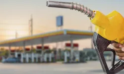 Petrol Fiyatı Yükseldi Gözler Zam Haberinde