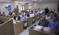 Mecliste Kritik Gündem: Asfalt Yapımında Kilometreler Düşürüldü!