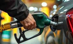 Petrolde Sert Yükseliş! Akaryakıta Yeni Zam Sinyali