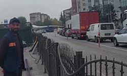 Rüzgar türbini kanatları yine trafiği kilitledi