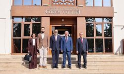 Filipinler Ankara Büyükelçisi Vali Çalgan’ı ziyaret etti