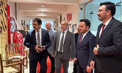 Din Öğretimi Genel Müdürü Dr. Ahmet İşleyen Halk Eğitimin ürünlerine hayran kaldı