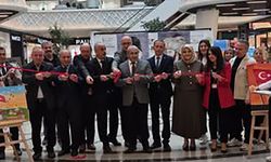 Ömer Kömürcü İmam Hatip, Cumhuriyeti resimlerle anlattı