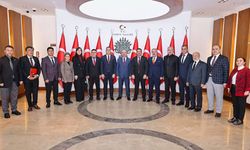 Vali Çalgan muhtarları kabul etti