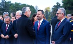 Ahlatcı, Anıtkabir’deki resmi törende yer aldı