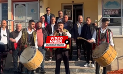 Kendi çaldı kendi oynadı: Kargı'da olmayan vatandaşa hitap!