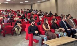 Filipinler Ankara Büyükelçisi Uluslararası İlişkiler Bölümü öğrencileriyle buluştu