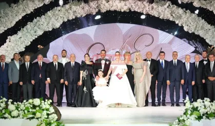 Ahlatcı ve Engin Ailelerinin Mutlu Günü: Elif Engin ile Ahmet Emin Ahlatcı Dünyaevine Girdi