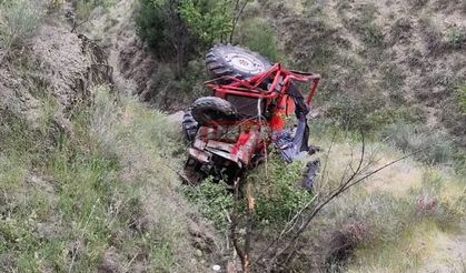 Traktör Devrildi, Sürücü Hayatını Kaybetti