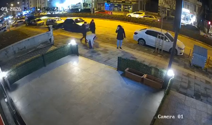 Düşürülen Altın Kolye Aranıyor! Kameralara Yansıdı