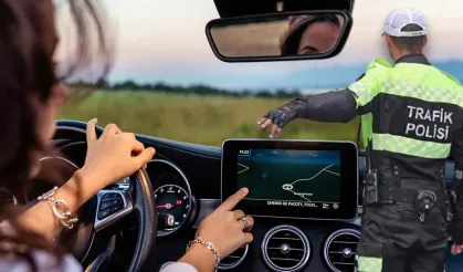 Telefon Tutucuları Ve Multimedya Ekranlarıyla İlgili Belirsizlik Gideriliyor