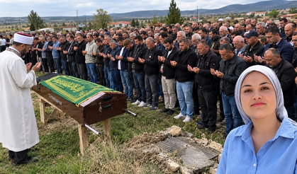 Babasının yanına defnedildi