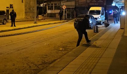 Çorum’da maskeli saldırgan iş yerine kurşun yağdırdı