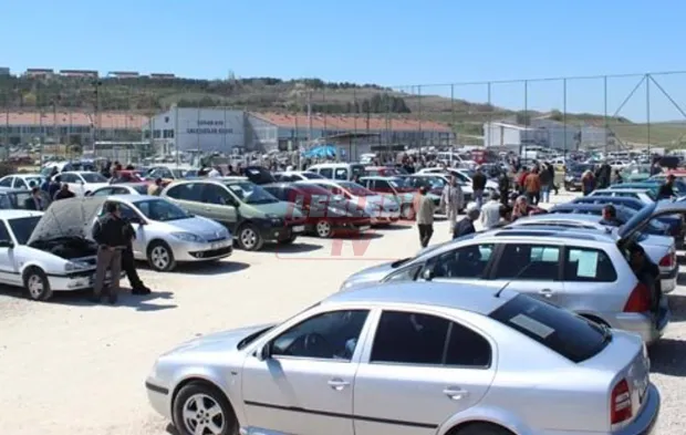 Bayram Öncesi İkinci El Araçta Rekor Talep! Fiyatlar Cep Yakıyor