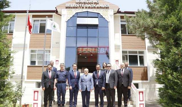 Vali Dağlı, Uğurludağ Belediye Başkanı Torun’u Ziyaret Etti
