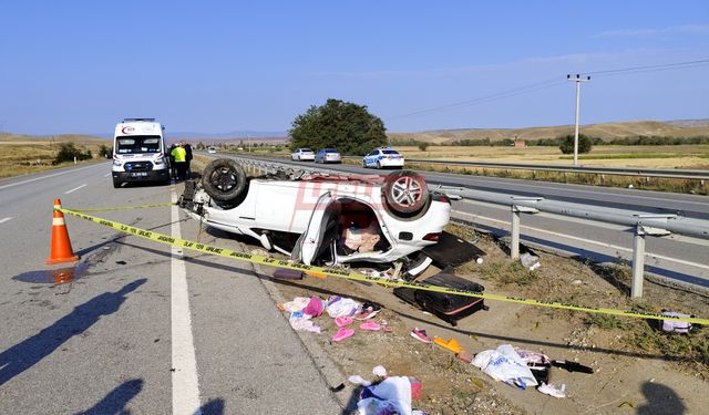 Feci Kaza! Polis Çift Hayatını Kaybetti, 2 Çocukları Yaralandı