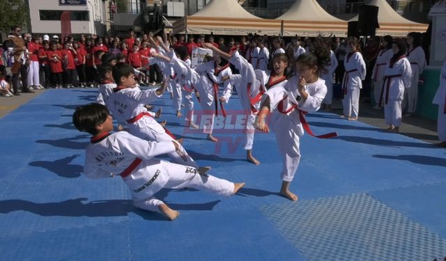 Amatör Spor Haftası Kutlamaları Renkli Görüntülerle Başladı