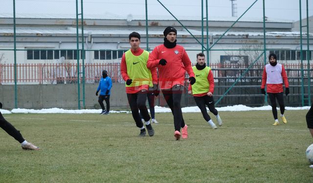 Ahlatcı Çorum Fk, Türkiye Kupası'nda Yarın Anagold 24erzincanspor'a Konuk Olacak