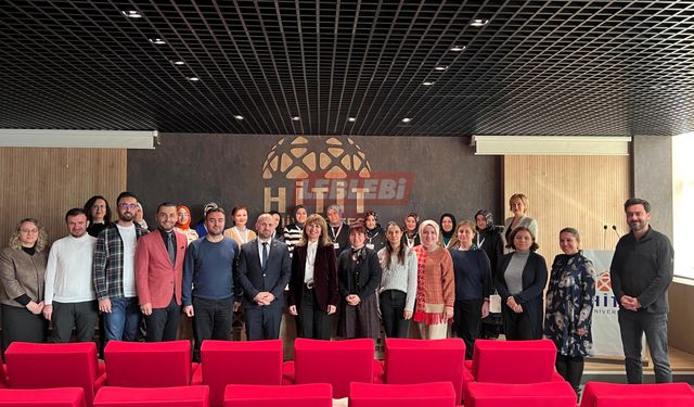 Hitit Üniversitesinde Kadınlara Yönelik "Altın Bilgi Günleri" Başladı