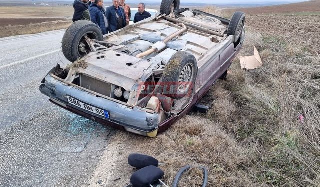 Kontrolden Çıkan Otomobil Takla Attı: 2 Yaralı