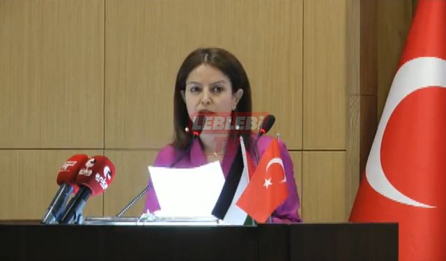 Bulut, Beledıye Başkanı Aşgın'a Sordu: Yılın Belediye Başkanı Ödülünün Belediyeye Maliyeti Nedir?