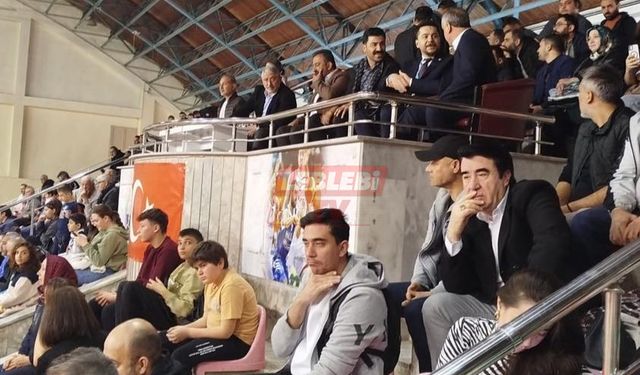 Belediyespor, Başkan Aşgın’ın Da İzlediği Basket Maçını 1 Puanla Kaybetti