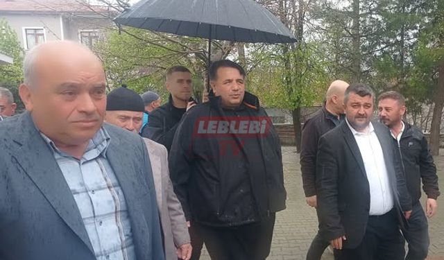 Milletvekili Kaya, Yağmur Duasında Yağmura Tutuldu