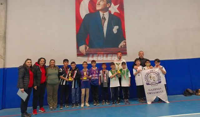 Floor Curling Küçük Erkekler Müsabakaları Sona Erdi