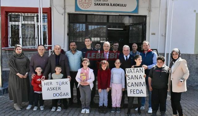 İskilip'te "Şehidimizden Kardeşine Hediye Var Projesi" Kapsamında Eğitim Seti Dağıtıldı