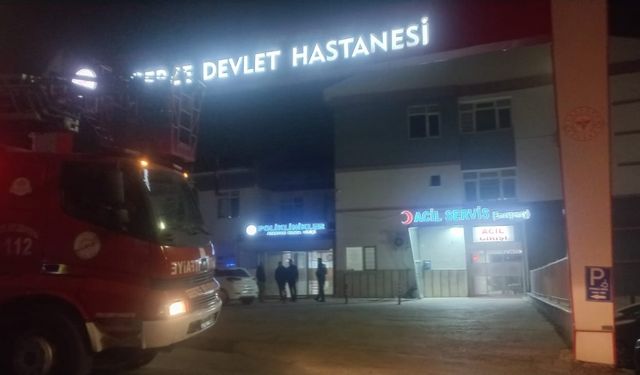 Devlet Hastanesinde Çıkan Yangın Söndürüldü