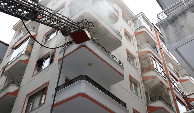 Evde Çıkan Yangın Söndürüldü
