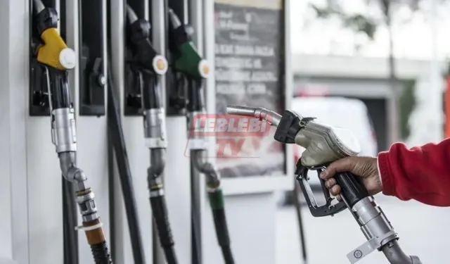 Benzine Zam Geliyor! Araç Sahipleri Depoları Doldurun
