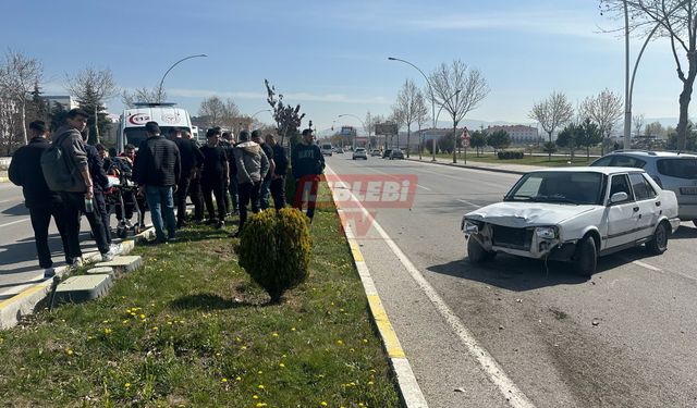 Bu Kavşağa Önlem Şart, Hastane Yolu Ölüm Yolu Olmasın