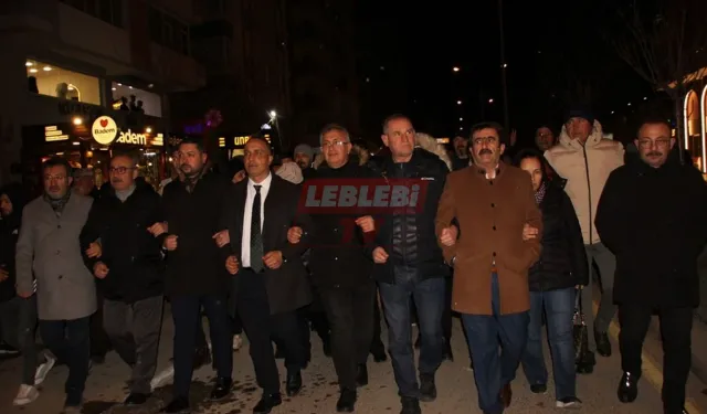 CHP “Adalete Sahip Çık” Yürüyüşüne Davet Etti
