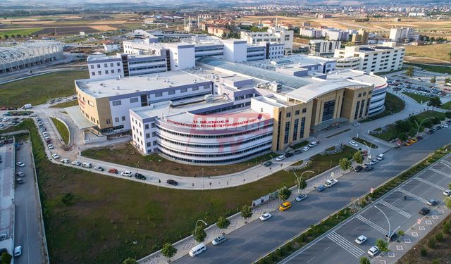 Hastanede Endokrinoloji Uzmanı Göreve Başladı