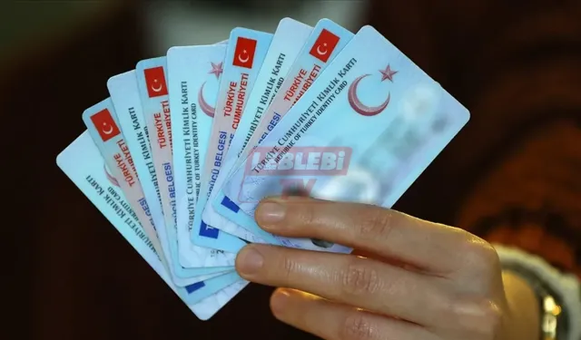 Milyonlarca Sürücüyü İlgilendiriyor! Ehliyet Yenileme Süresi Uzatıldı: Yapmayana Para Cezası