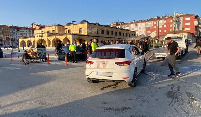 Recep Tayyip Erdoğan Caddesi’ndeki Kazada 2 Kişi Yaralandı