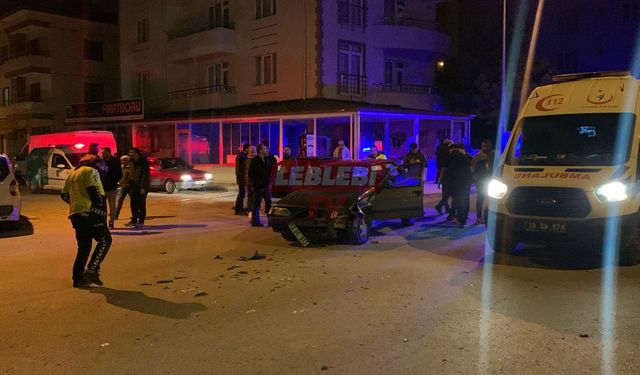 Gece Yarısı Kavga ile Sonuçlanan Trafik Kazası: 1 Yaralı
