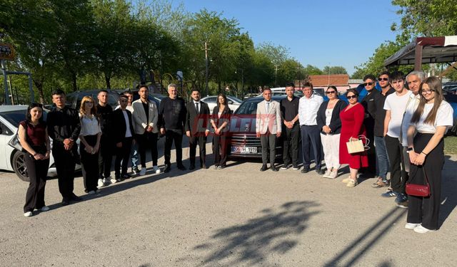 Çorumlu Gençler CHPli Yöneticilerin Konuğu Oldu