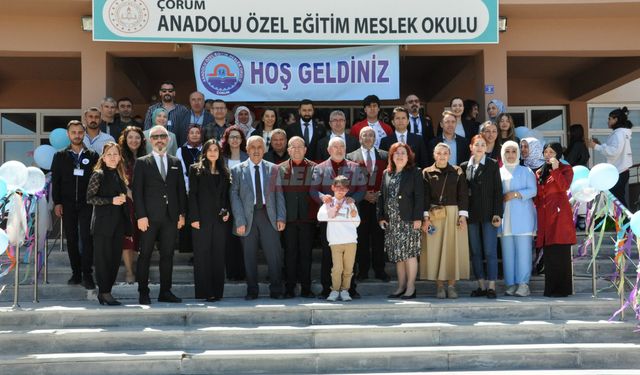 Anadolu Özel Eğitim Meslek Okulu’nda Bilim Fuarı Düzenlendi