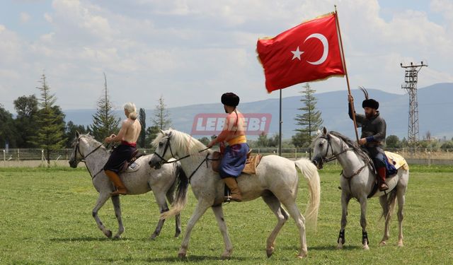 Uluslararası Atçılık Festivali Başladı