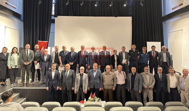 “Türk İslam Medeniyetinde Vakıf Geleneği – İskilip Örneği” Paneli Redif Kışlası’nda Gerçekleştirildi