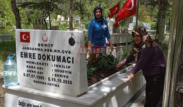 MHP İskilip KAÇEP Biriminden Şehit Kabirlerine Anlamlı Ziyaret