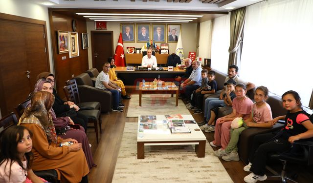 Başkan Arslan Minik Misafirlerini Ağırladı