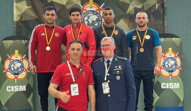 Ordular Arası Güreş Şampiyonasında Çorumlu Damgası