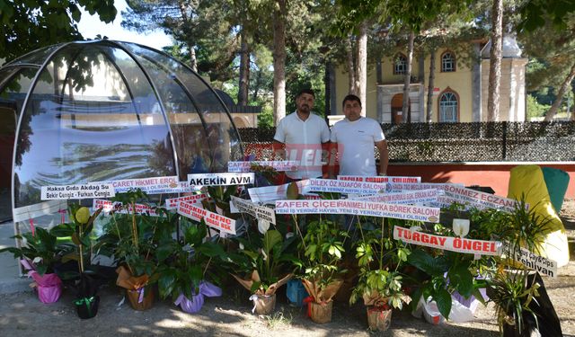 Bir Açılış, Bin Umut: Gönderilen Çiçekleri Sattılar, İyilik Dağıttılar!